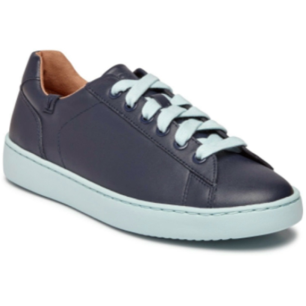 Vionic Navy and Light Blue Sneakers